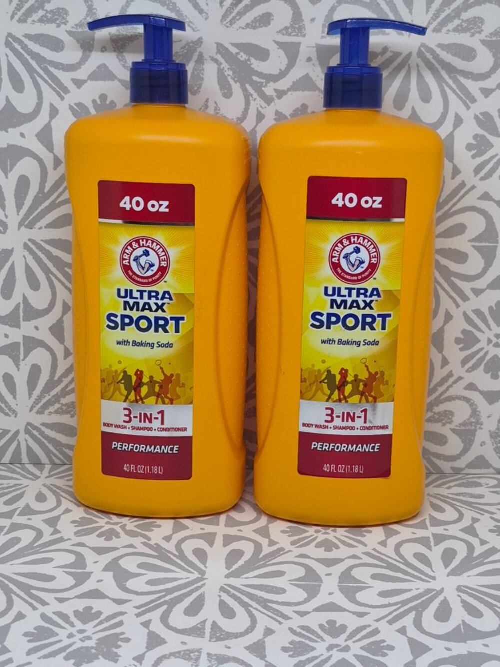 2 Arm & Hammer Ultra Max Sport 3-in-1 Performance Wash+ Shampoo+ Conditioner